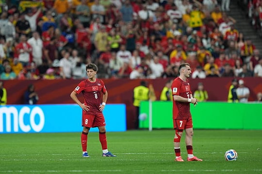 World Cup 2026: Thổ Nhĩ Kỳ ngã ngựa 0-2 trước lối chơi thực dụng của Australia