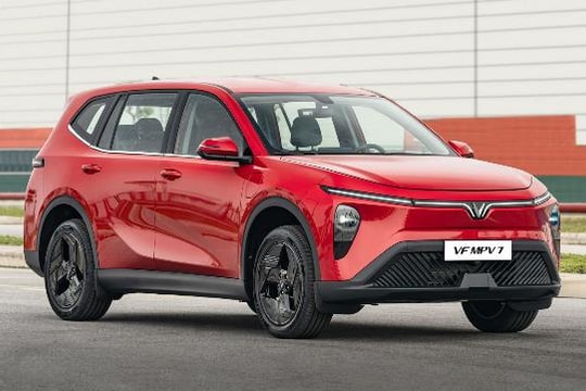 Ưu đãi liên tục trong tháng 6, VinFast VF MPV 7 được săn đón cho những chuyến du lịch mùa hè