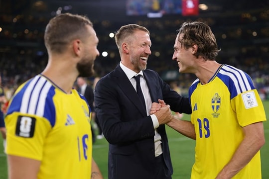 Thụy Điển vùi dập Tunisia 5-1: Phép màu Graham Potter và sức mạnh từ tam tấu tấn công mới