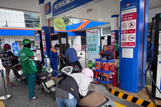 Giá xăng dầu hôm nay 19/6: GIANGNAMPETROL, Petrolimex, PVOIL Mipec