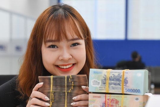 Lãi suất ngân hàng hôm nay 18/6: Saigonbank tăng mạnh, chạm mốc 7,9% mỗi năm