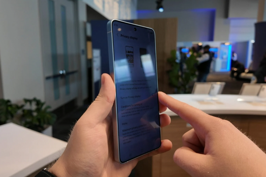 Giải mã công nghệ Privacy Display trên Samsung Galaxy S26 Ultra: Bước ngoặt bảo mật phần cứng
