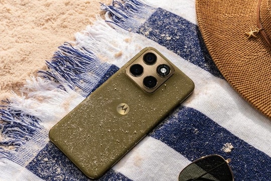 Motorola Edge 2026 ra mắt: Đối thủ của Pixel 10a sở hữu độ bền IP69 và quà tặng 400 USD