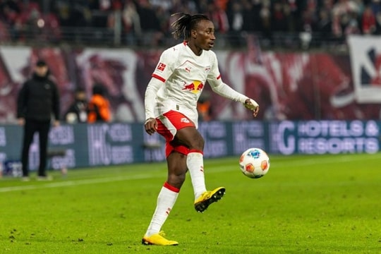 Liverpool bạo chi cho Yan Diomande: Quyết tâm sở hữu viên ngọc 19 tuổi từ RB Leipzig