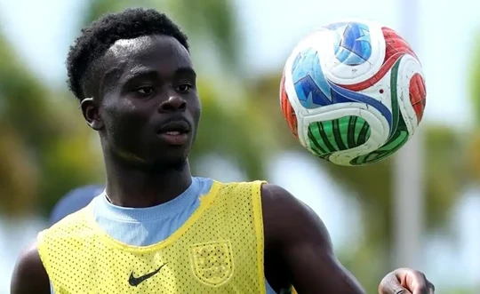 HLV Thomas Tuchel hé lộ thời điểm Bukayo Saka đá chính tại World Cup 2026