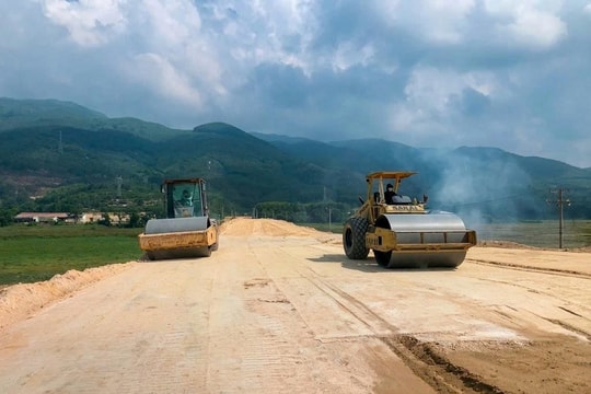 Đà Nẵng yêu cầu tăng tốc giải ngân vốn đầu tư công, phấn đấu hoàn thành 100% kế hoạch năm 2026