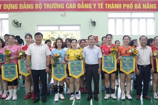 Hơn 500 vận động viên tham gia Giải bóng chuyền hơi nữ khối trường học tranh cúp BIDV năm 2026