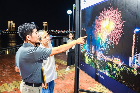 DIFF 2026 photo exhibition relive dazzling moments