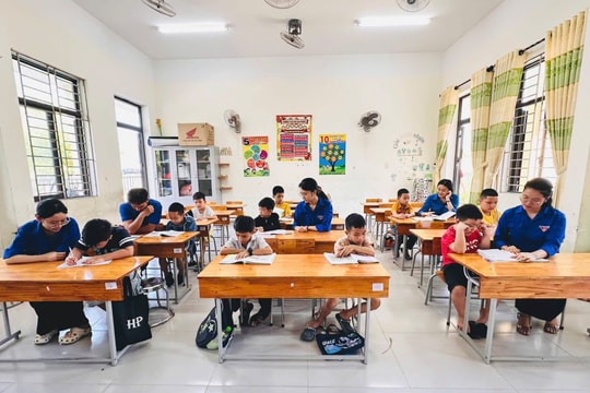 Bổ trợ học sinh vào mùa hè