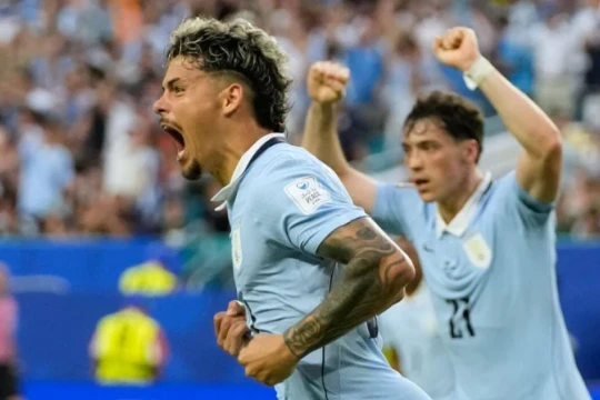 Uruguay hòa kịch tính Cape Verde 2-2: Canobbio kêu gọi sự dũng cảm trước Tây Ban Nha