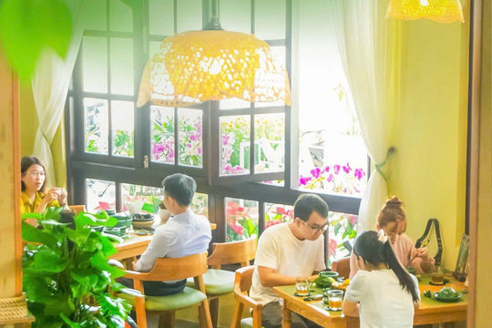 Tĩnh lặng trong lòng phố