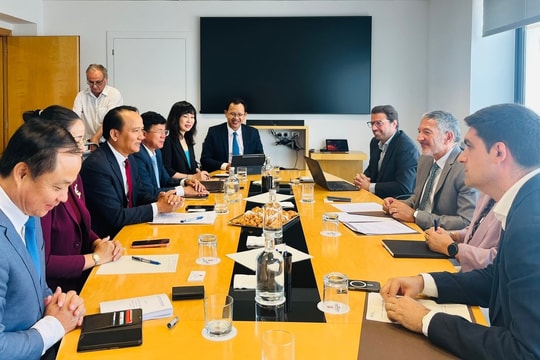 Đà Nẵng xúc tiến hợp tác với Vùng Catalonia (Tây Ban Nha)