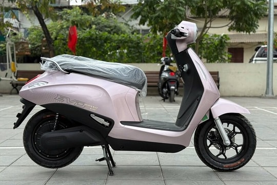VinFast Evo Grand Lite: Xe máy điện 16,7 triệu đồng không cần bằng lái