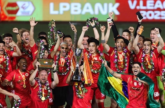 Công an Hà Nội chinh phục đỉnh cao châu Á: Khi V-League chỉ là bệ phóng cho tham vọng ACLE