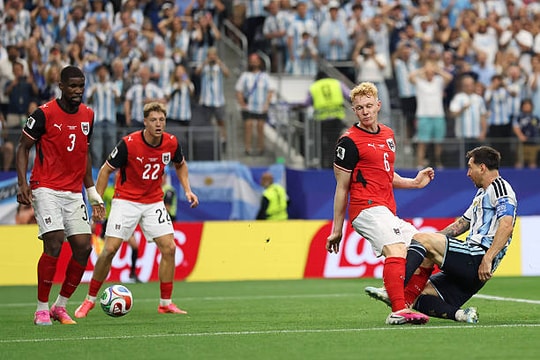Messi lập cú đúp lịch sử, Argentina khuất phục tuyển Áo tại World Cup 2026