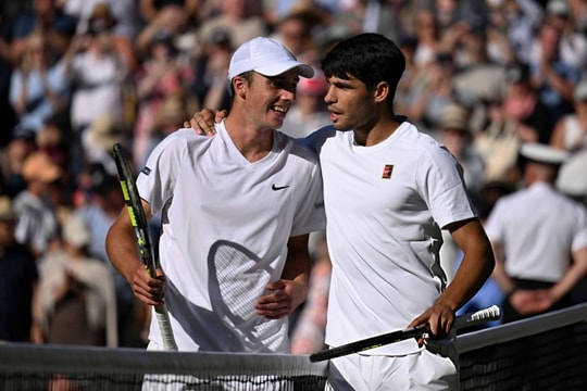 Oliver Tarvet: Trận đấu với Carlos Alcaraz tại Wimbledon đã thay đổi cuộc đời tôi