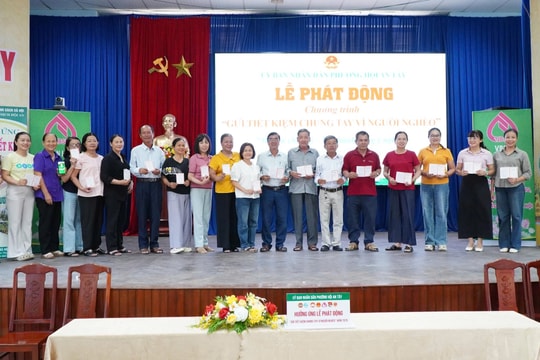 Phường Hội An Tây phát động chương trình “Gửi tiết kiệm chung tay vì người nghèo”