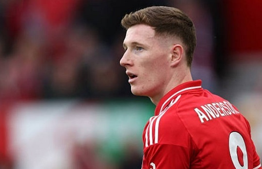 Man City chốt thỏa thuận chiêu mộ Elliot Anderson: Thương vụ then chốt tại Etihad