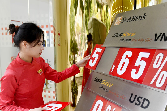 Lãi suất ngân hàng ngày 25/6/2026: Cuộc đua cộng thêm hạ nhiệt, mức cao nhất 7,7%/năm