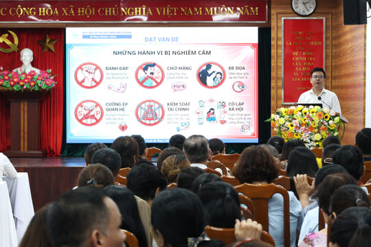 Trang bị kỹ năng phòng, chống bạo lực gia đình