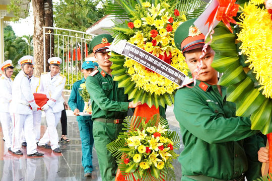 Truy điệu và an táng 5 hài cốt liệt sĩ tại Nghĩa trang Liệt sĩ Trà My