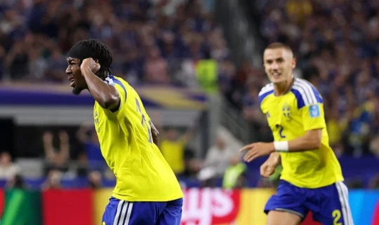 Nhật Bản 1-1 Thụy Điển: Siêu phẩm của Elanga và thử thách Brazil ở vòng knock-out