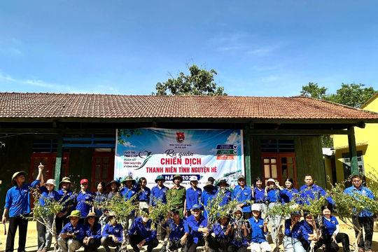 Xung kích vì cộng đồng