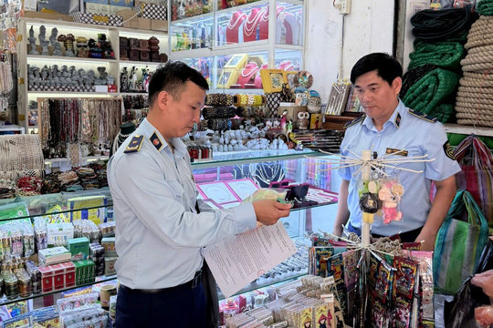 Tăng cường kiểm soát thị trường để bảo vệ người tiêu dùng