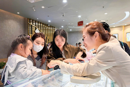 Giá vàng chiều hôm nay 29/6/2026: Giá vàng SJC, nhẫn 9999 quay đầu giảm