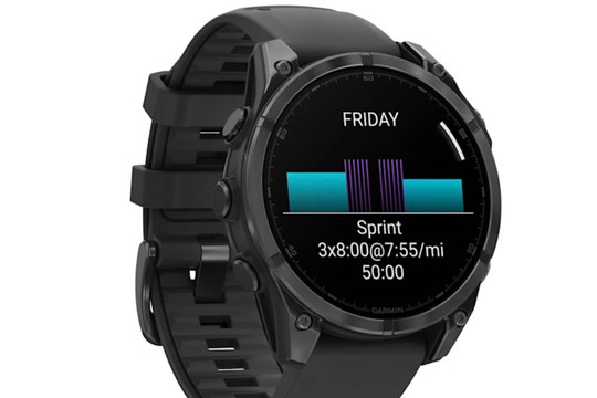 Garmin Fenix 8 giảm giá kỷ lục: Có nên đầu tư cho siêu phẩm đồng hồ thể thao AMOLED?