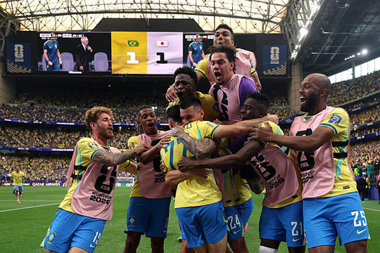 Brazil lội ngược dòng kịch tính 2-1 trước Nhật Bản tại vòng 16 đội World Cup 2026