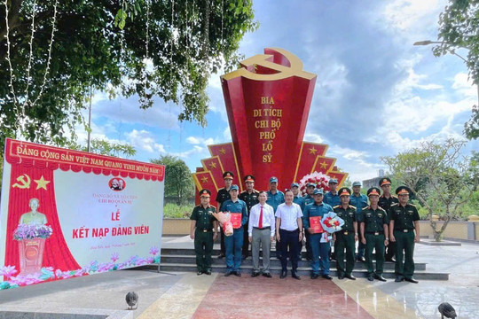 Nhiều điểm sáng trong công tác phát triển đảng viên