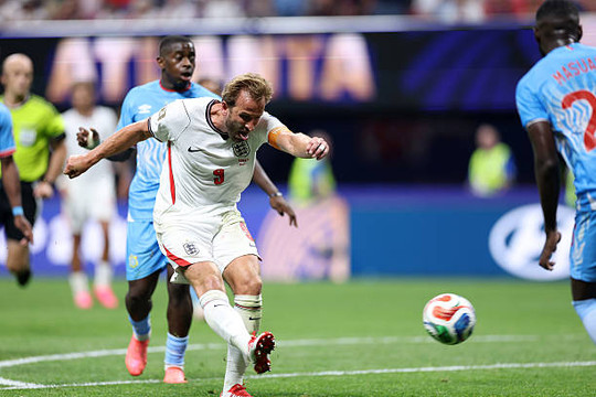 Harry Kane cứu rỗi ĐT Anh: Sự tương phản giữa Anthony Gordon và Marcus Rashford