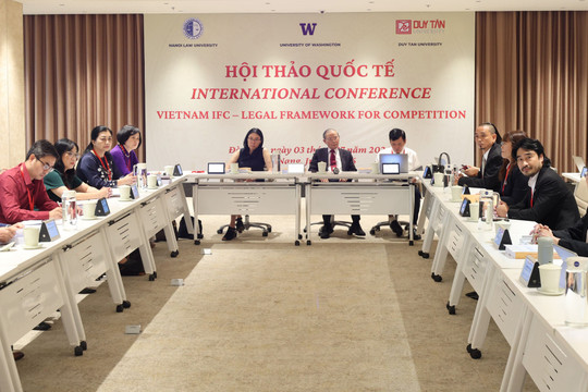 Building legal framework for Vietnam International Financial Center
