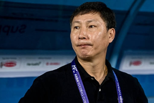 HLV Kim Sang-sik và tham vọng ASEAN Cup: Tuyển Việt Nam lột xác với hàng công gốc Brazil