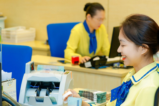 Lãi suất ngân hàng ngày 3/7/2026: Lãi suất huy động thực tế chạm mốc 9,2% mỗi năm