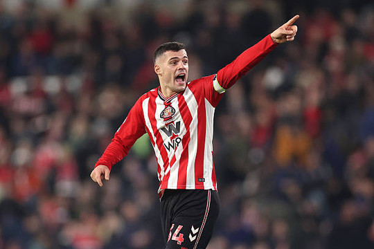 Chelsea thất bại trong thương vụ Granit Xhaka: Kế hoạch của Xabi Alonso phá sản