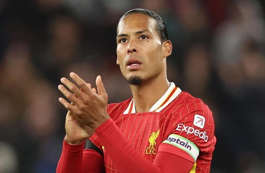 Liverpool sẵn sàng chia tay Van Dijk, MU nhắm bom tấn Tchouameni