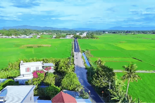 Chia sẻ mô hình “Dân vận khéo” trong xây dựng giao thông nông thôn tại xã Tây Hồ