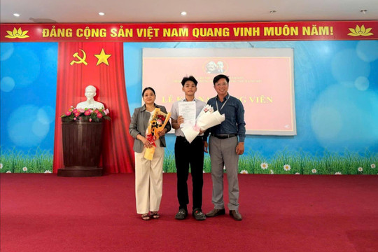 Đồng bộ giải pháp trong công tác phát triển đảng viên
