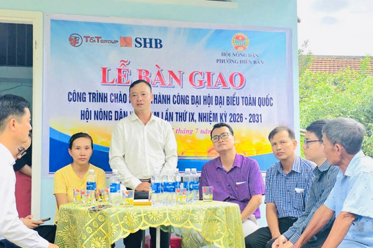 Phường Điện Bàn bàn giao nhà cho hội viên nông dân khó khăn