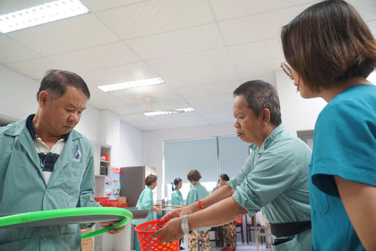 Tìm lại nhịp sống nhờ hoạt động trị liệu