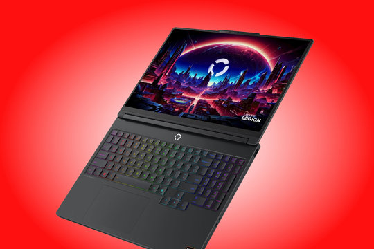 Lenovo Legion 5 15AGP11 ra mắt toàn cầu với RTX 5070 12GB và màn hình OLED 165Hz