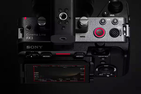 Sony FX5: Bước tiến mới của dòng máy quay Cinema với cảm biến 16.6MP và ISO ba mức cơ sở
