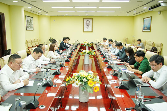 Lãnh đạo thành phố tiếp và làm việc với Tập đoàn Xây dựng điện lực Trung Quốc