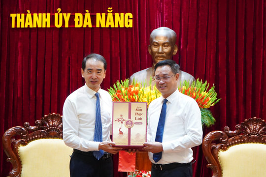 Bí thư Thành ủy Đà Nẵng Lê Ngọc Quang tiếp Đại sứ Trung Quốc tại Việt Nam