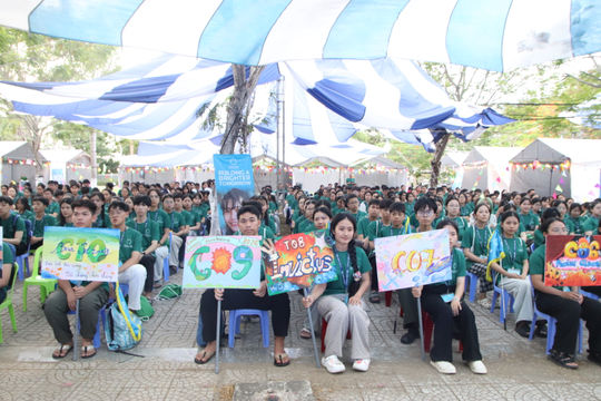 300 em học sinh tham gia “Trại hè Kết nối 2026”
