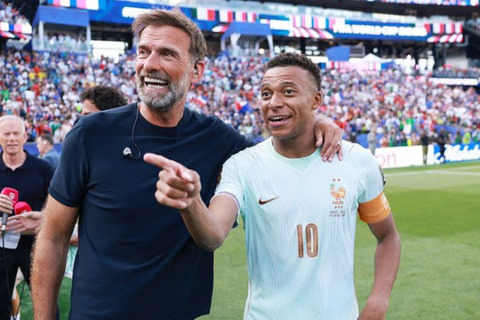 Klopp và bí mật về chuyên cơ 5 phòng ngủ trong nỗ lực săn đón Mbappe hụt