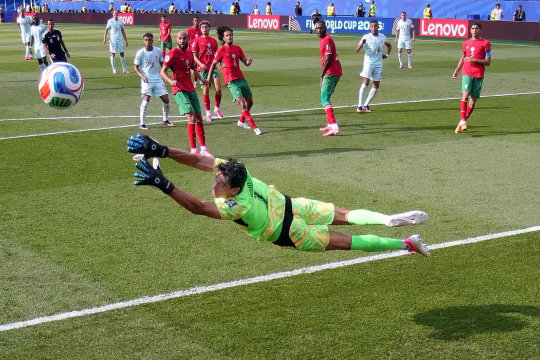 Pháp đánh bại Morocco 2-0: Khoảnh khắc thiên tài của Mbappe và Dembele