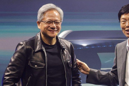 Áo khoác da của CEO Nvidia Jensen Huang được đấu giá 70.000 USD: Biểu tượng văn hóa công nghệ mới